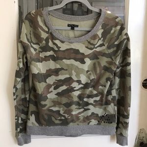 Vans Camo sweatshirt size S